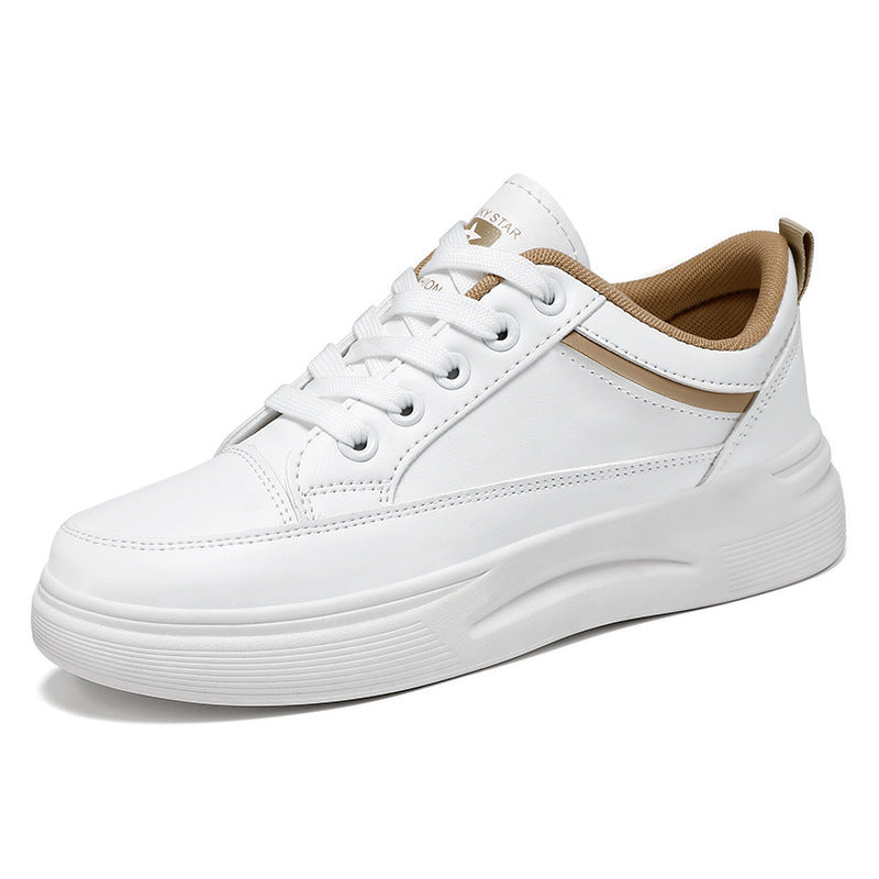 Los nuevos zapatos blancos se venden en primavera en 2025