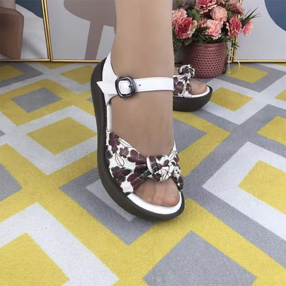 Sandalias con plataforma estampadas