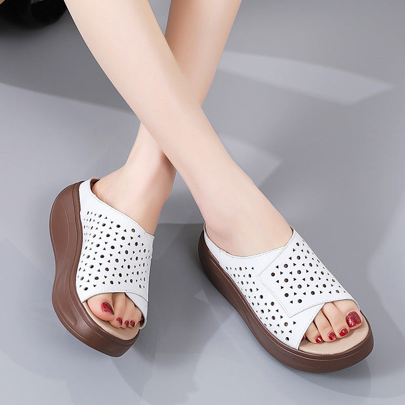 Zapatillas de suela gruesa de madre de mediana edad