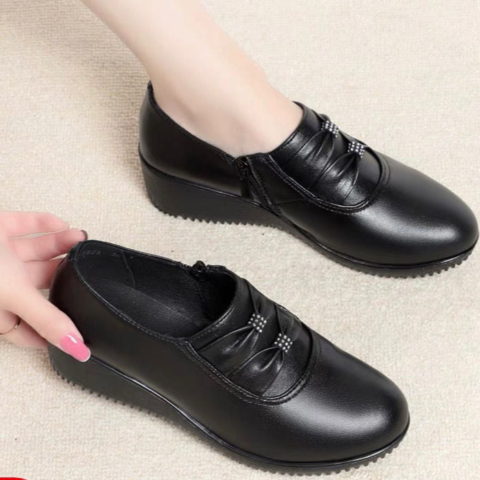 Zapatos de suela blanda de cuero genuino para mediana edad