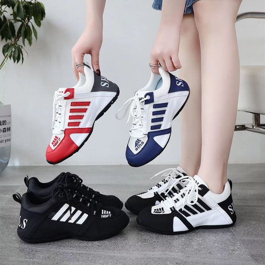 Zapatillas deportivas ligeras de moda