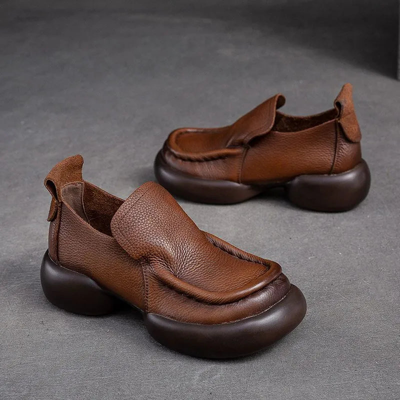 Zapato retro de piel suave y cómodo