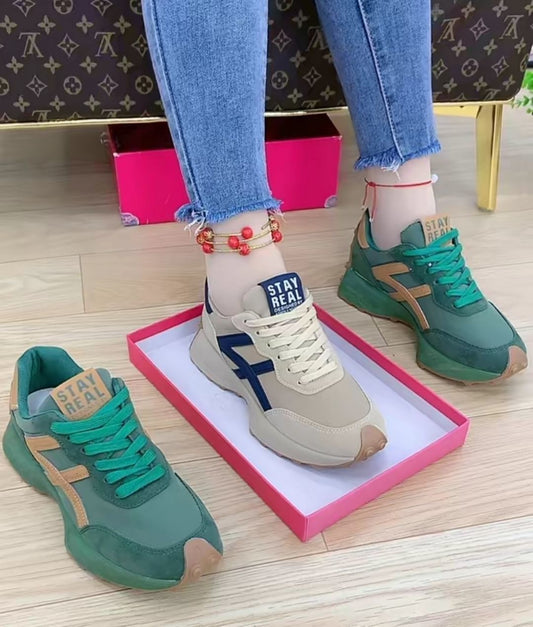 Nuevas zapatillas de malla versátiles