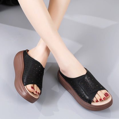 Zapatillas de suela gruesa de madre de mediana edad