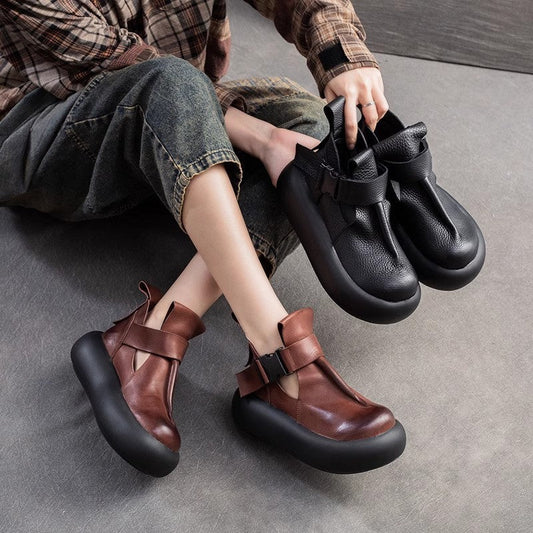 Nuevos zapatos retro de mujer
