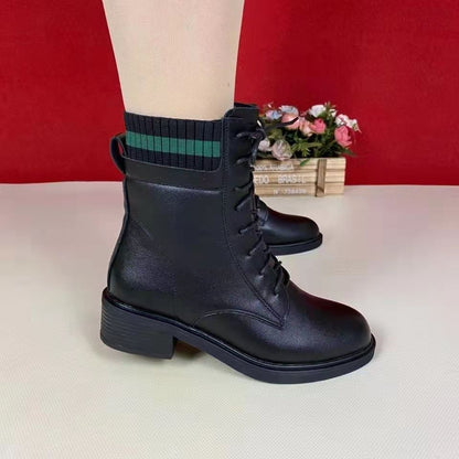 Botas de cuero con suela blanda y tacón grueso