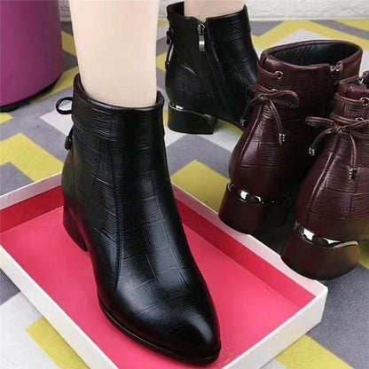 Zapatos de punta puntiaguda con pajarita para mamás