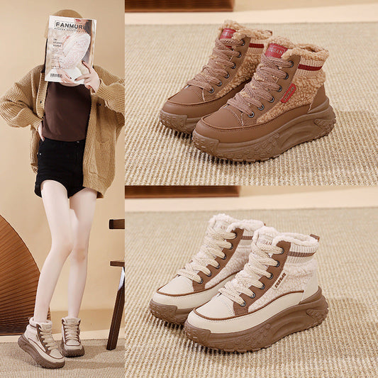 Zapatos casuales de caña alta de terciopelo.