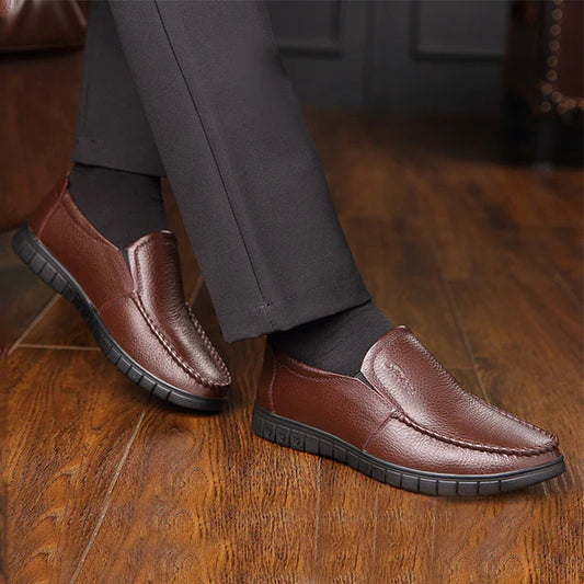 Zapatos de hombre de piel con suela blanda