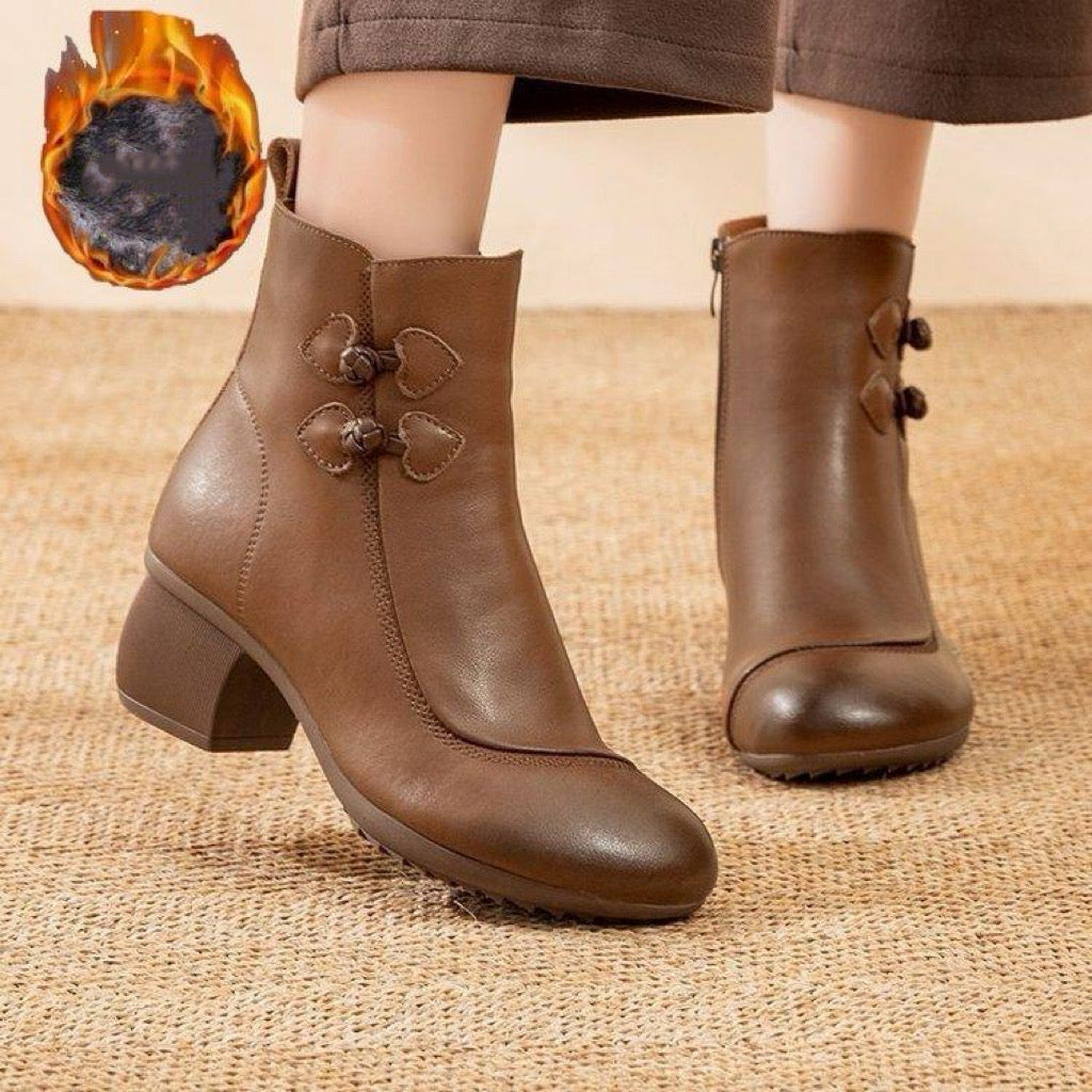 Botas de cuero con cremallera con estilo