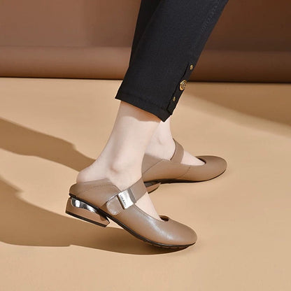 Zapatos planos de cuero con punta redonda
