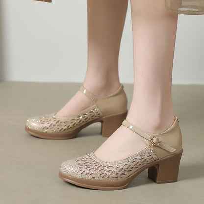 Sandalias de malla hueca