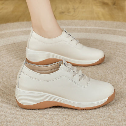 Zapatos casuales de cuero con tacón de cuña