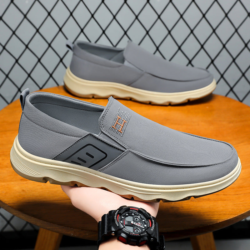 Zapatos masculinos zapatos casuales nuevos zapatos transfronterizos en verano zapatos masculinos de padre transpirables y no malolientes