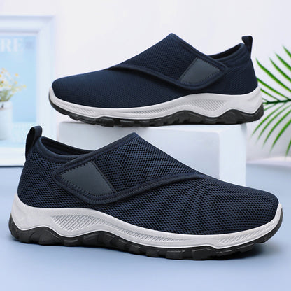 Zapatos masculinos nueva superficie de la red en primavera zapatos casuales transpirables convenientes pegatinas mágicas zapatos para ancianos