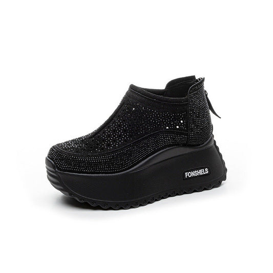 Zapatos casuales huecos elevados