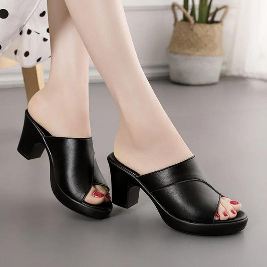 Nuevos tacones altos de verano con tacón de bloque